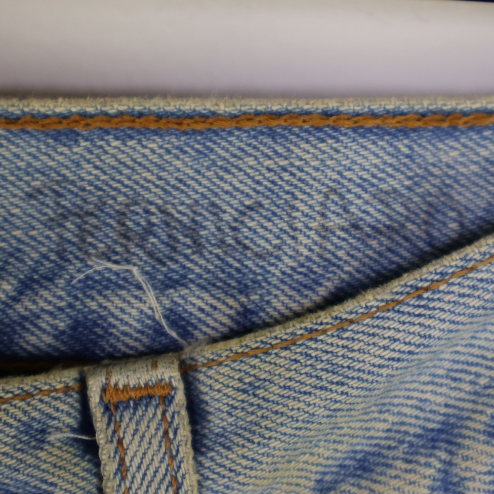 Vintage 2000 Levis 505 Regular Fit Denim Shorts Size 31 Light Wash Distressed - Picture 7 of 16